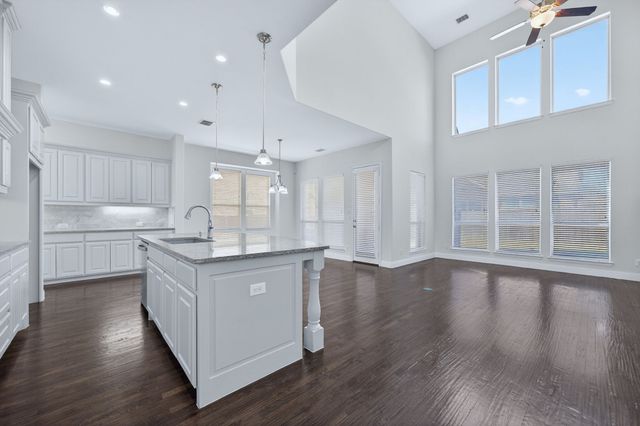 922 Amber Knoll Drive, Rockwall, TX 75087