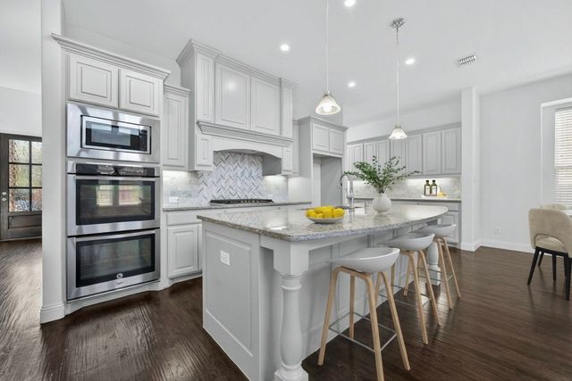 922 Amber Knoll Drive, Rockwall, TX 75087