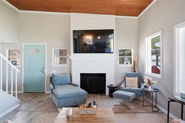 6820 Briar Road, Azle, TX 76020