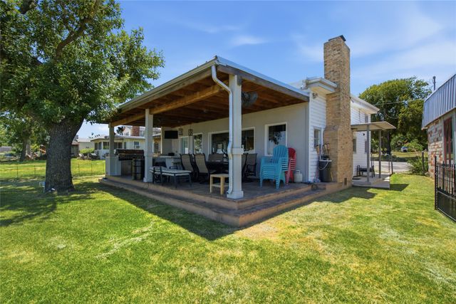 6820 Briar Road, Azle, TX 76020