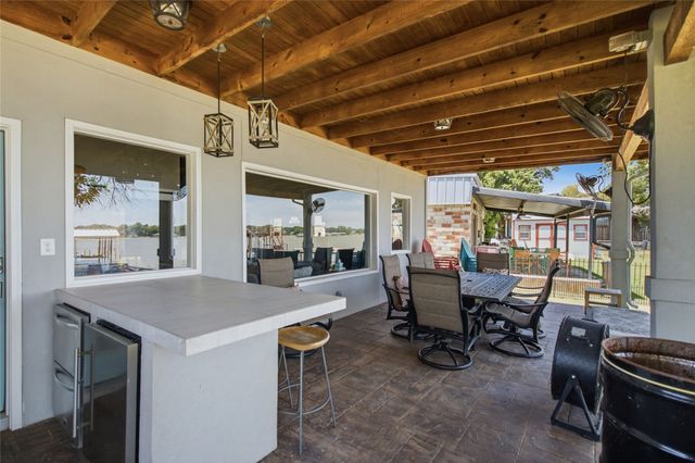 6820 Briar Road, Azle, TX 76020