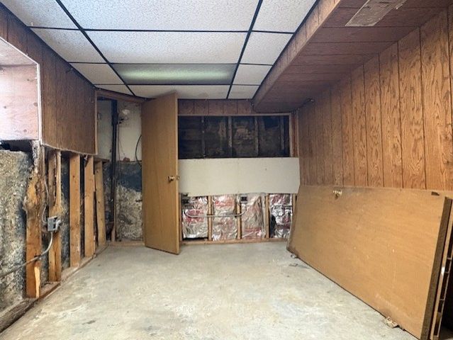 10607 S May Street, Chicago, IL 60643