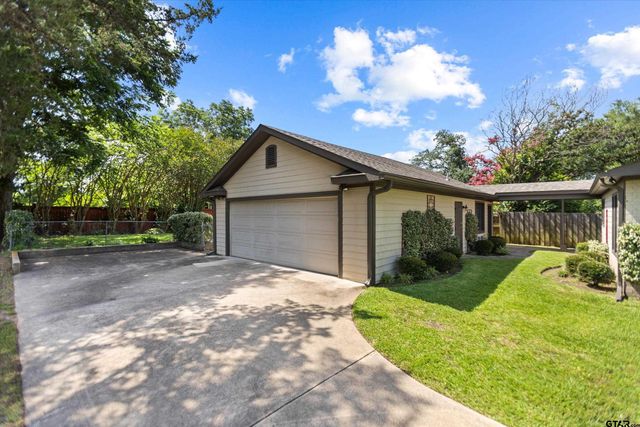1815 S Robertson Ave., Tyler, TX 75701