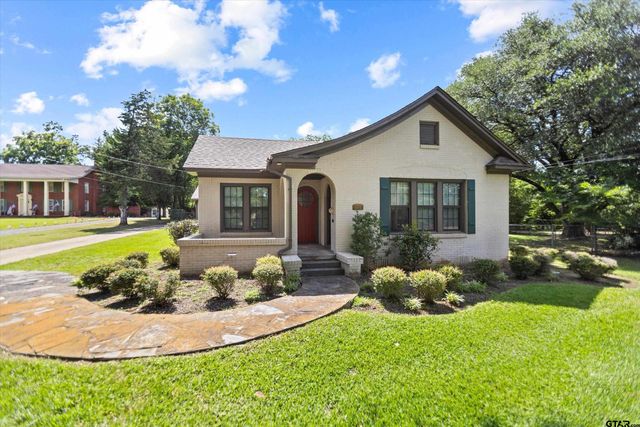 1815 S Robertson Ave., Tyler, TX 75701