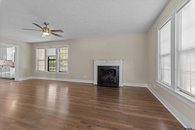 1815 S Robertson Ave., Tyler, TX 75701
