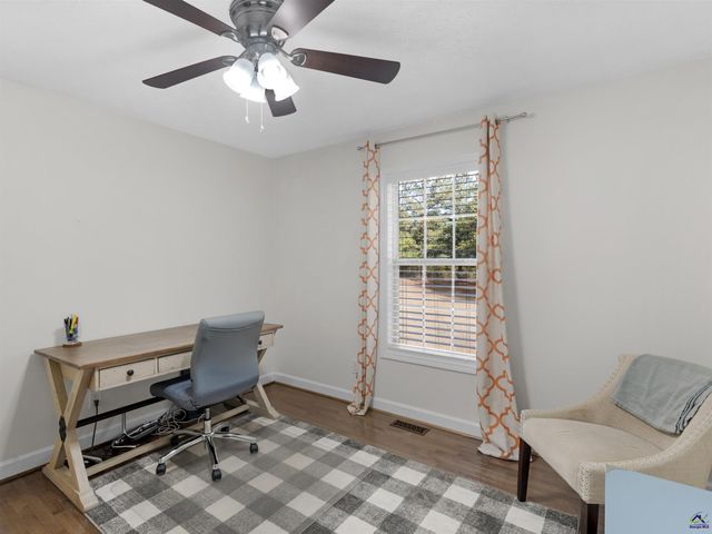 521 Levi Barnes Road, Jackson, GA 30233