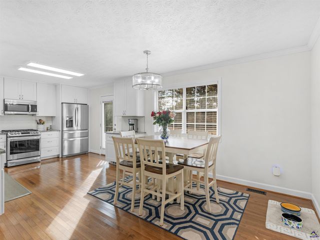 521 Levi Barnes Road, Jackson, GA 30233