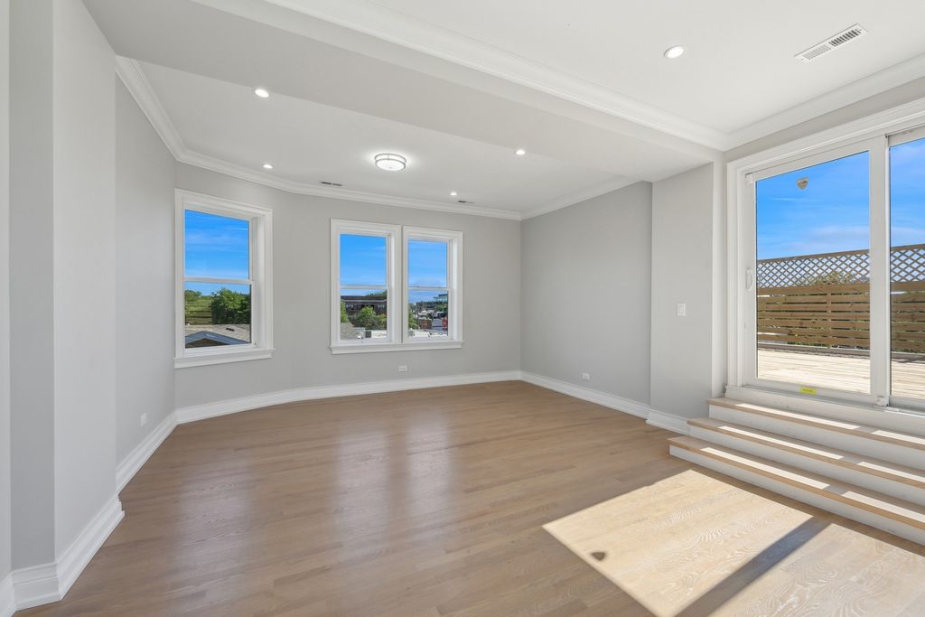 property-img