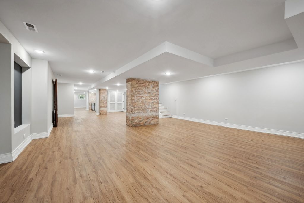 property-img