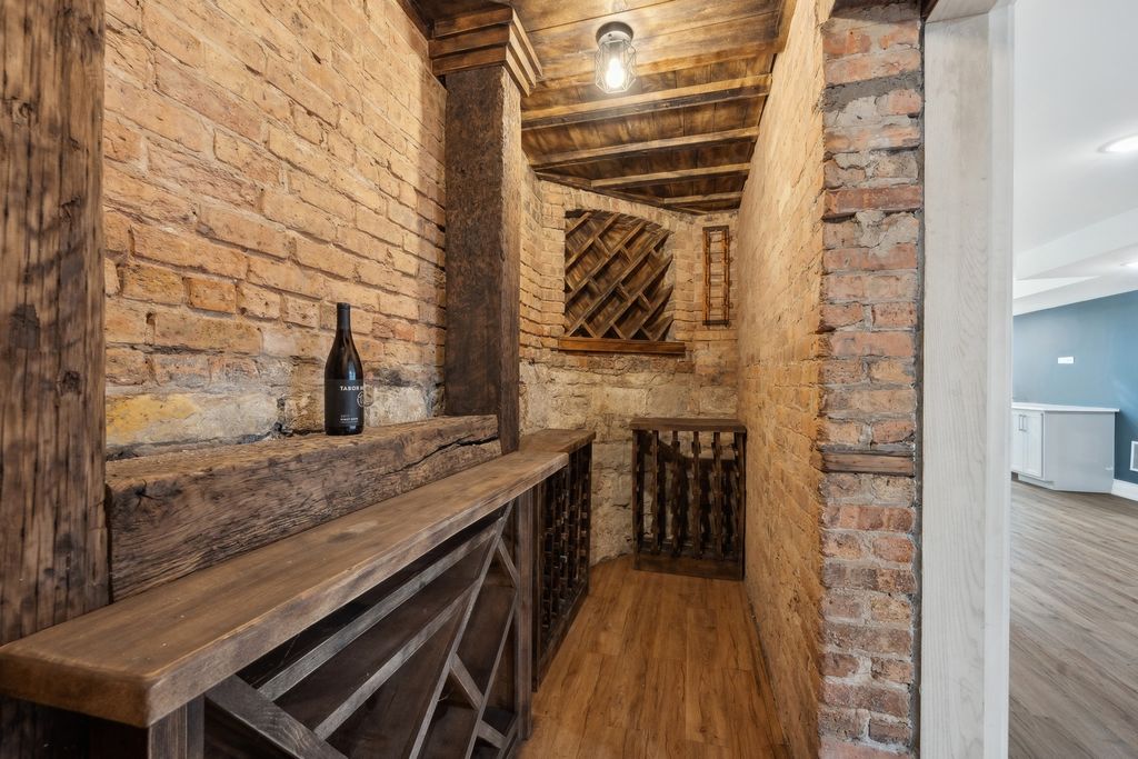 property-img