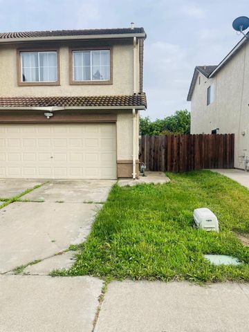 1640 Southpointe Dr, Yuba City, CA 95991
