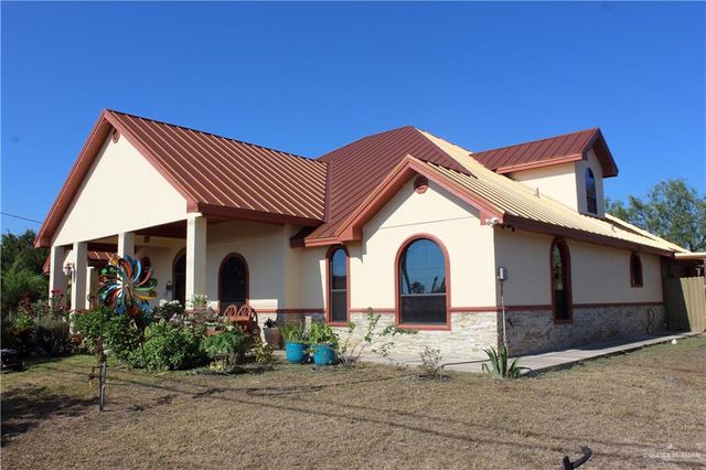 322 N Charco Blanco Road, Rio Grande City, TX 78582