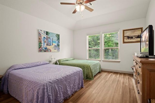 12117 Creekside Villas Court, Conroe, TX 77304