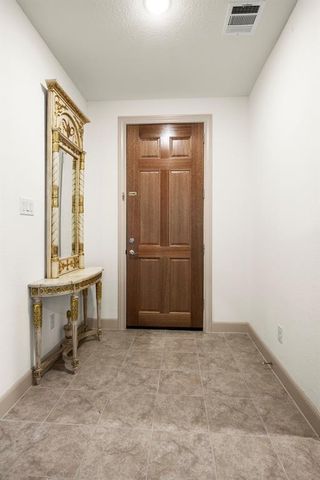 12117 Creekside Villas Court, Conroe, TX 77304