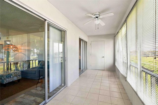 304 47TH AVENUE DRIVE W 313, Bradenton, FL 34207