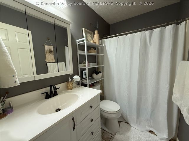 322 Plantation Drive, Hurricane, WV 25526