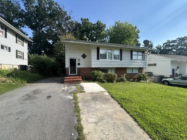 328 W EDMONSTON DR, Rockville, MD 20852
