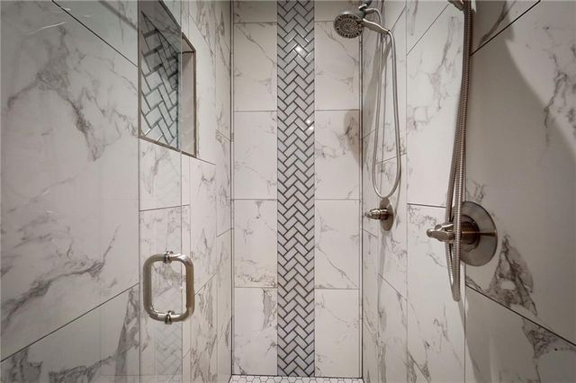 309 SW Chelmsford Drive, Blue Springs, MO 64014