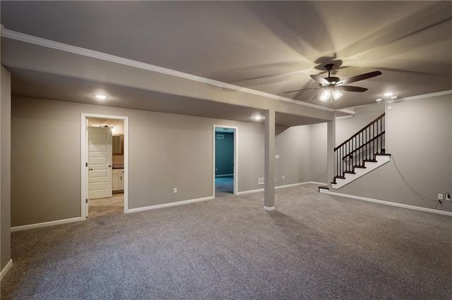 309 SW Chelmsford Drive, Blue Springs, MO 64014