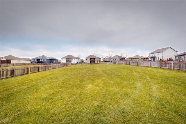 309 SW Chelmsford Drive, Blue Springs, MO 64014