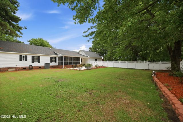 6912 U.S. 264, Greenville, NC 27834
