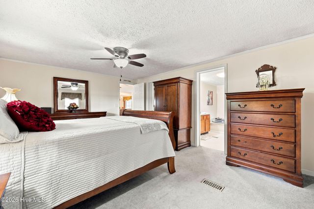 6912 U.S. 264, Greenville, NC 27834