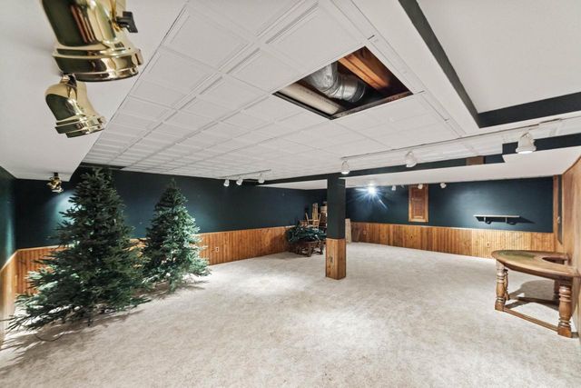 290 Fieldstone ROAD, Delafield, WI 53018