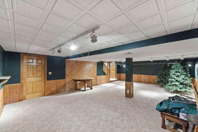 290 Fieldstone ROAD, Delafield, WI 53018
