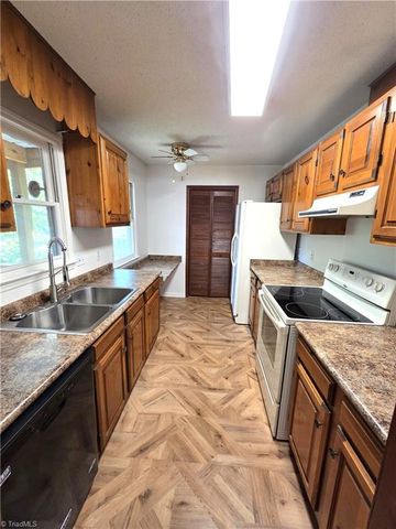 2603 Williams Street, Greensboro, NC 27403