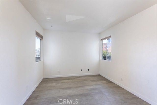 327 Chestnut Avenue 201, Long Beach, CA 90802