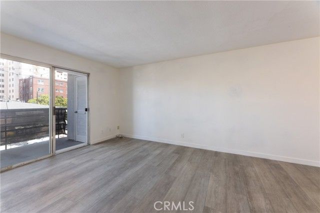 327 Chestnut Avenue 201, Long Beach, CA 90802