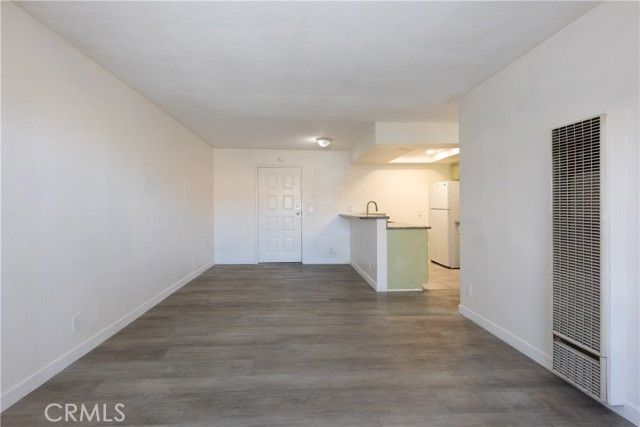 327 Chestnut Avenue 201, Long Beach, CA 90802