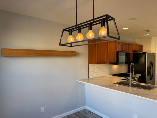 5004 Costa Uasca Drive NW, Albuquerque, NM 87120