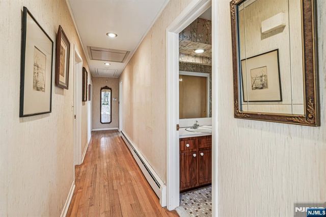 873 Olentangy Road, Franklin Lakes, NJ 07417