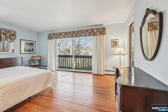 873 Olentangy Road, Franklin Lakes, NJ 07417