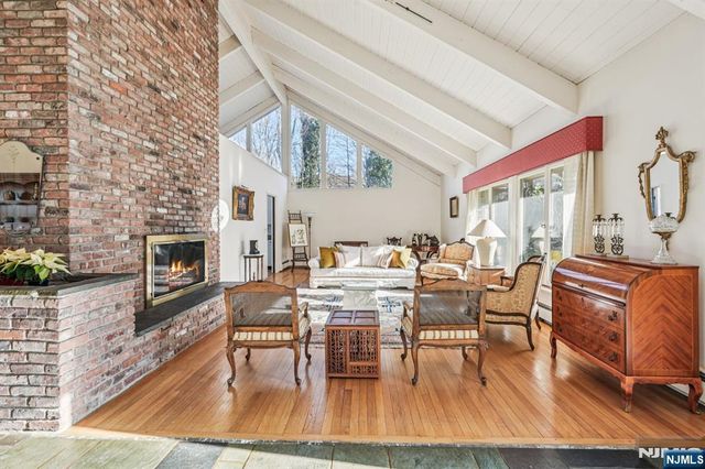 873 Olentangy Road, Franklin Lakes, NJ 07417