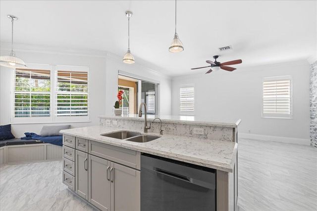 7453 Via Luria, Lake Worth, FL 33467