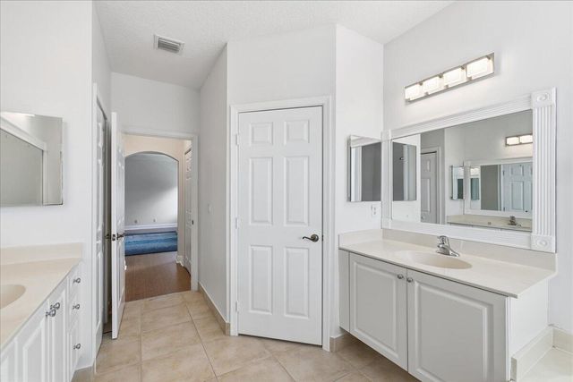 7453 Via Luria, Lake Worth, FL 33467