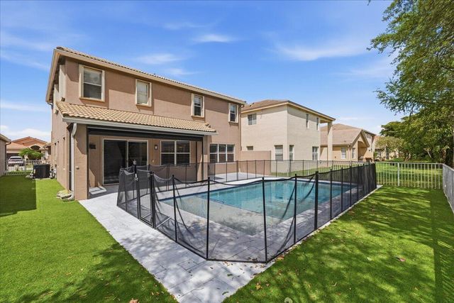 7453 Via Luria, Lake Worth, FL 33467