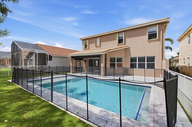 7453 Via Luria, Lake Worth, FL 33467