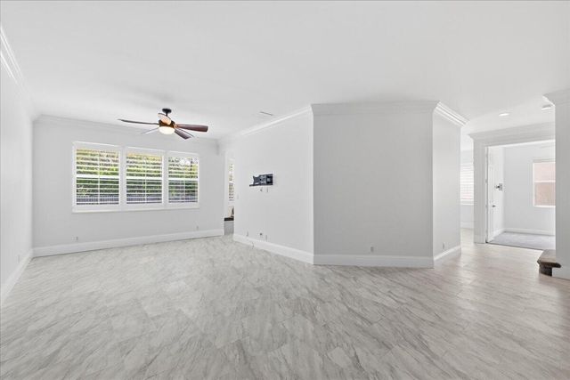 7453 Via Luria, Lake Worth, FL 33467