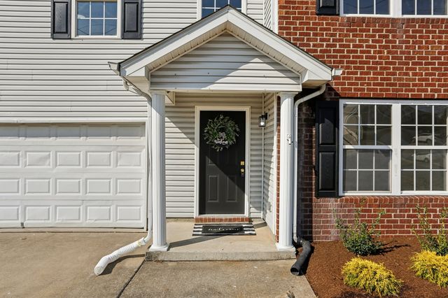 1321 Bundy Dr, Smyrna, TN 37167