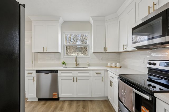 1321 Bundy Dr, Smyrna, TN 37167