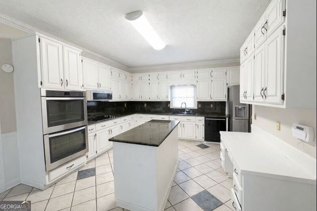 2488 Harvest Drive SE, Conyers, GA 30013