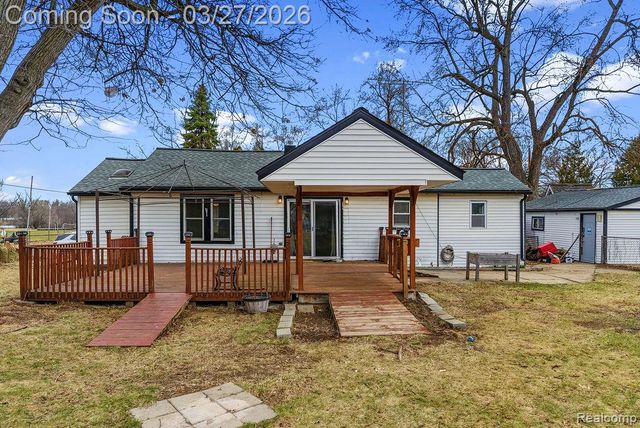 782 Stanley Avenue, Pontiac, MI 48340