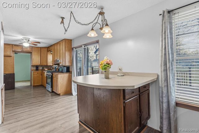 782 Stanley Avenue, Pontiac, MI 48340