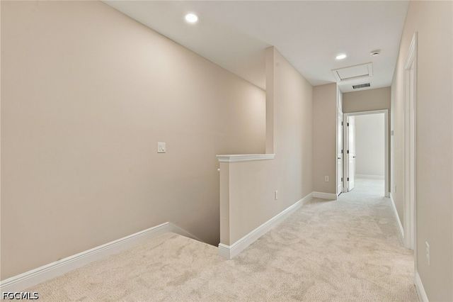 5137 Draco CIR, Naples, FL 34120
