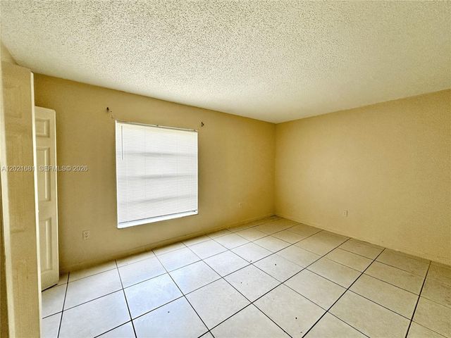 17650 NW 68th Ave A2005, Hialeah, FL 33015