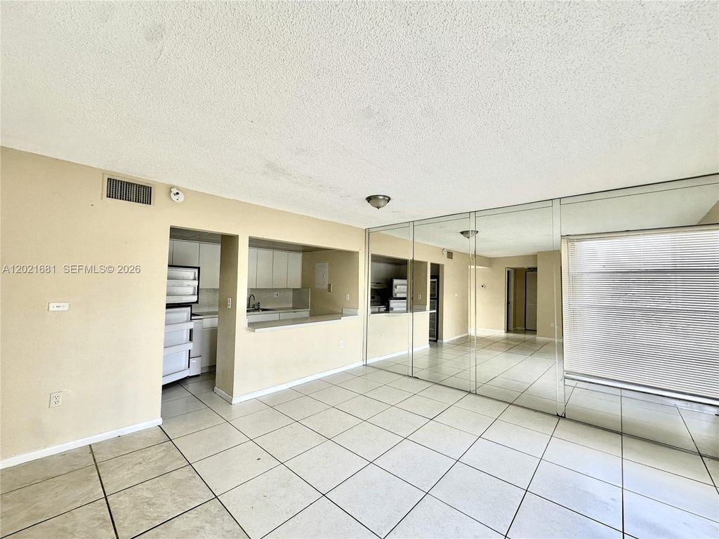 17650 NW 68th Ave A2005, Hialeah, FL 33015