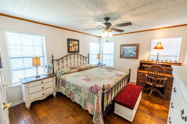 4542 Firemans Lane, Lone Oak, TX 75453